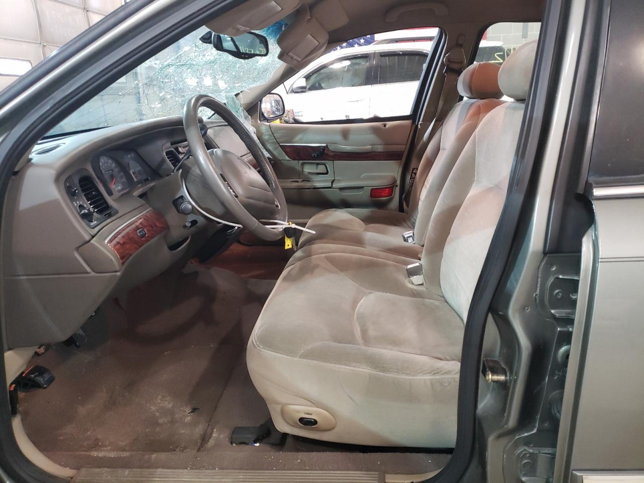 Photo 5 from auction – 2000 MERCURY GRAND MARQ with VIN 2MEFM75W3YX623208
