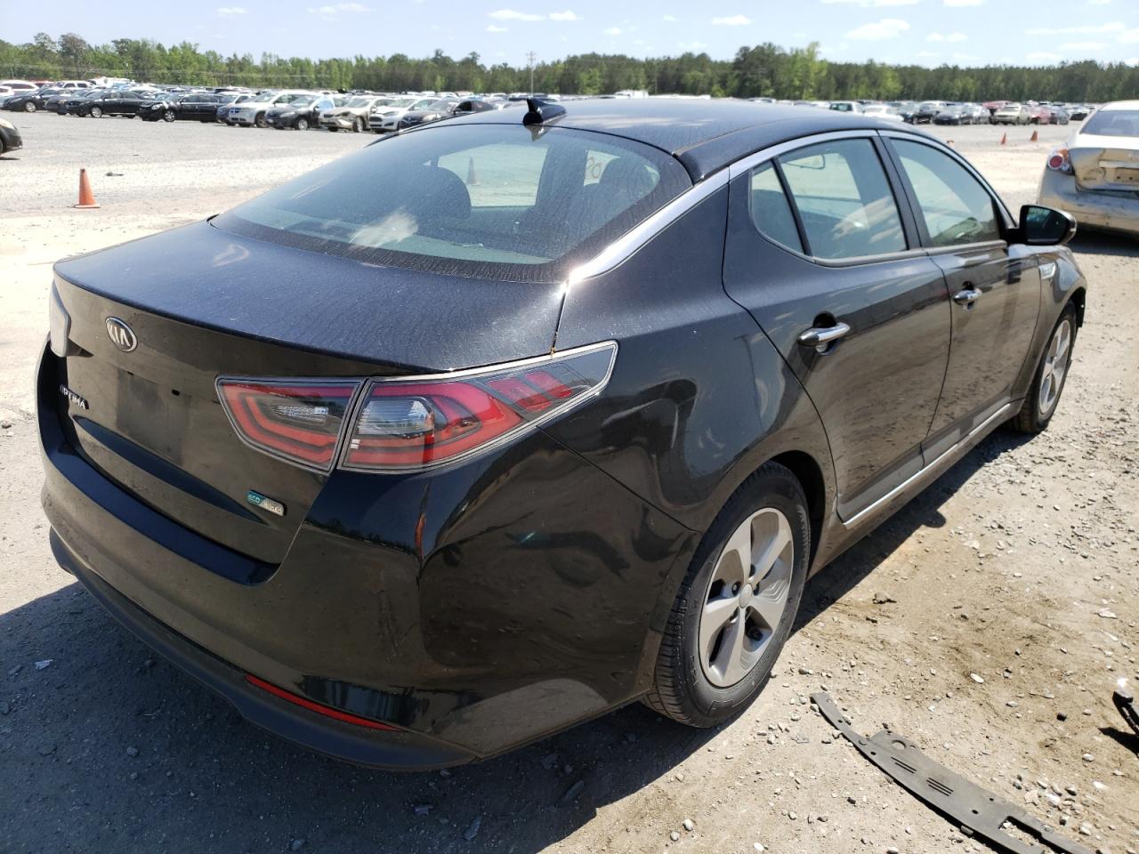 Photo 4 from auction – 2015 KIA OPTIMA HYB with VIN KNAGM4AD2F5088327