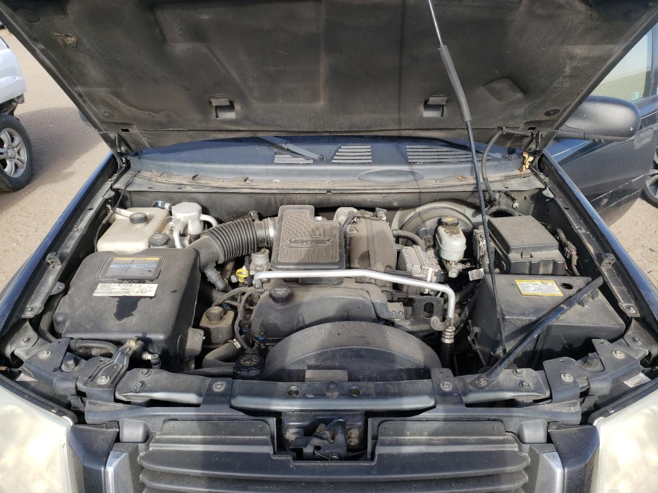 Photo 7 from auction – 2005 GMC ENVOY with VIN 1GKDT13S152275081