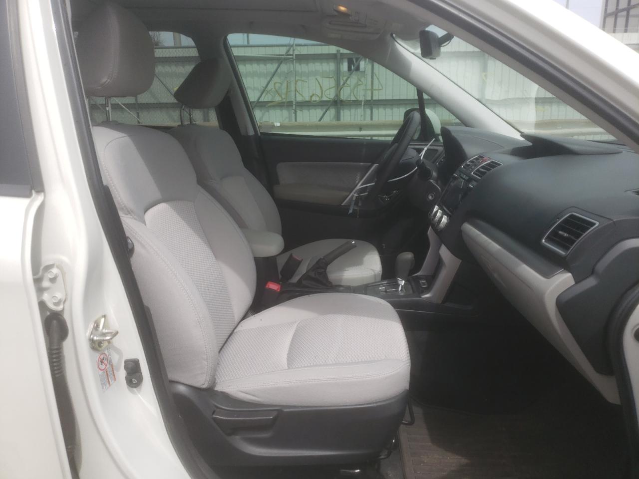 Photo 5 from auction – 2018 SUBARU FORESTER 2 with VIN JF2SJAGC1JH597739
