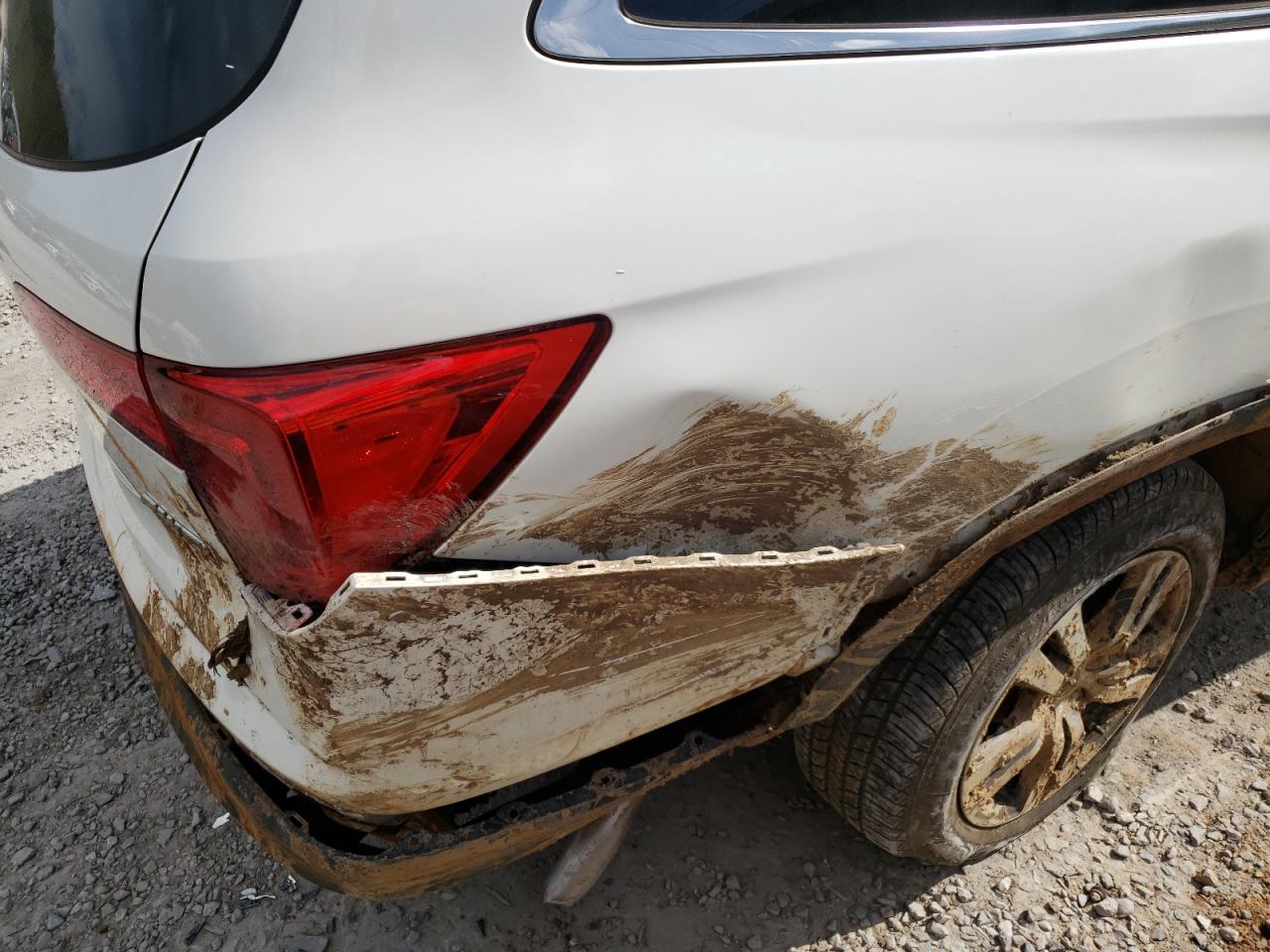 Photo 9 from auction – 2017 HONDA PILOT EX with VIN 5FNYF6H42HB105258