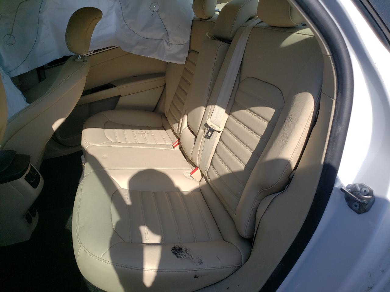 Photo 6 from auction – 2016 FORD FUSION SE with VIN 3FA6P0LU4GR261068