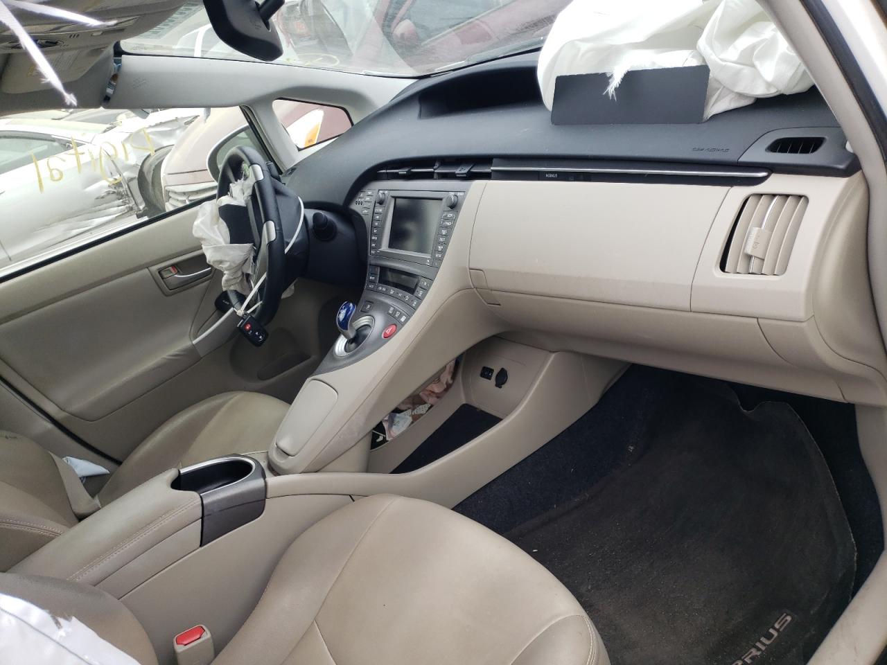 Photo 5 from auction – 2015 TOYOTA PRIUS with VIN JTDKN3DU2F1890223