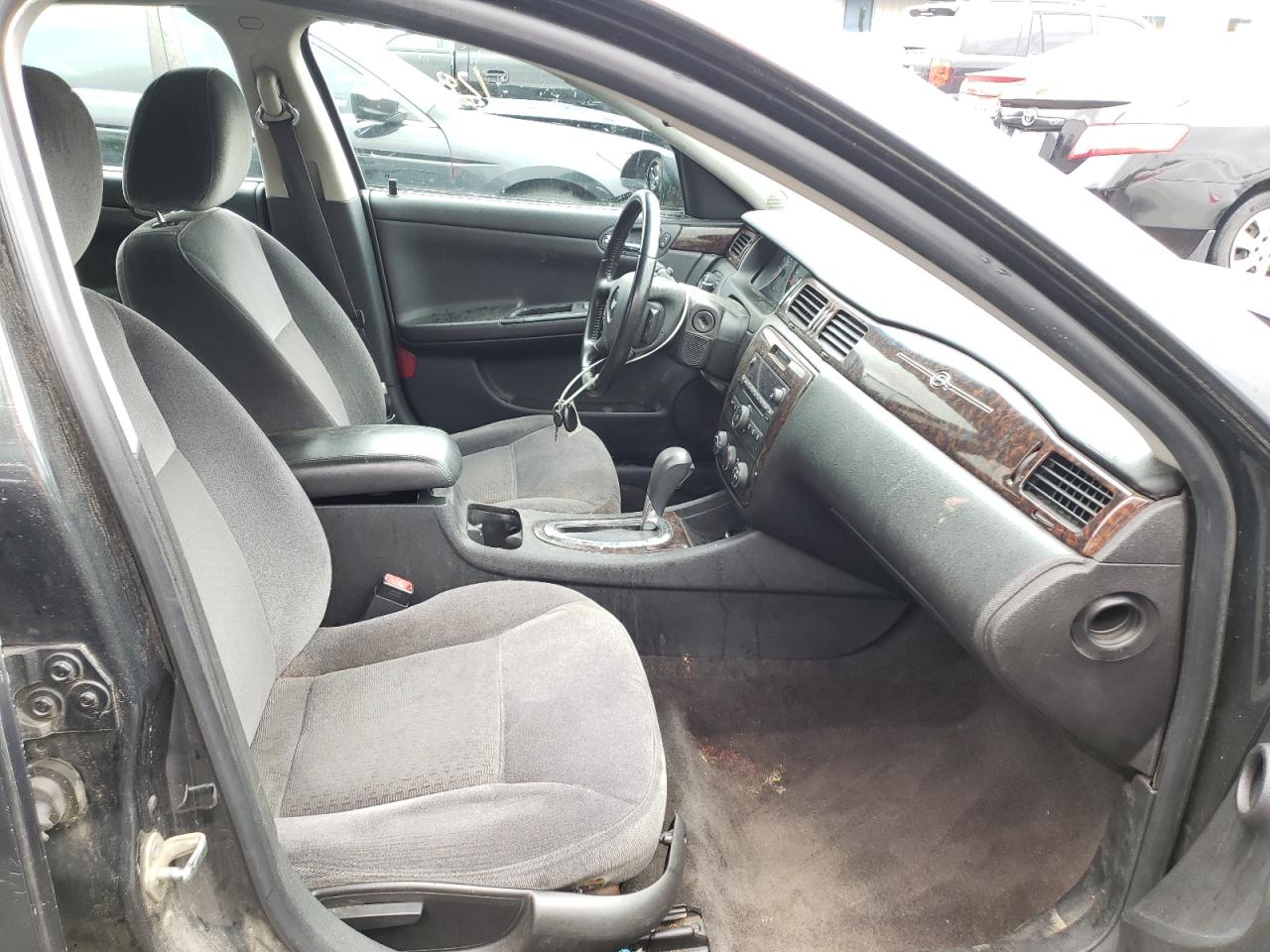 Photo 5 from auction – 2014 CHEVROLET IMPALA LIM with VIN 2G1WA5E35E1109775