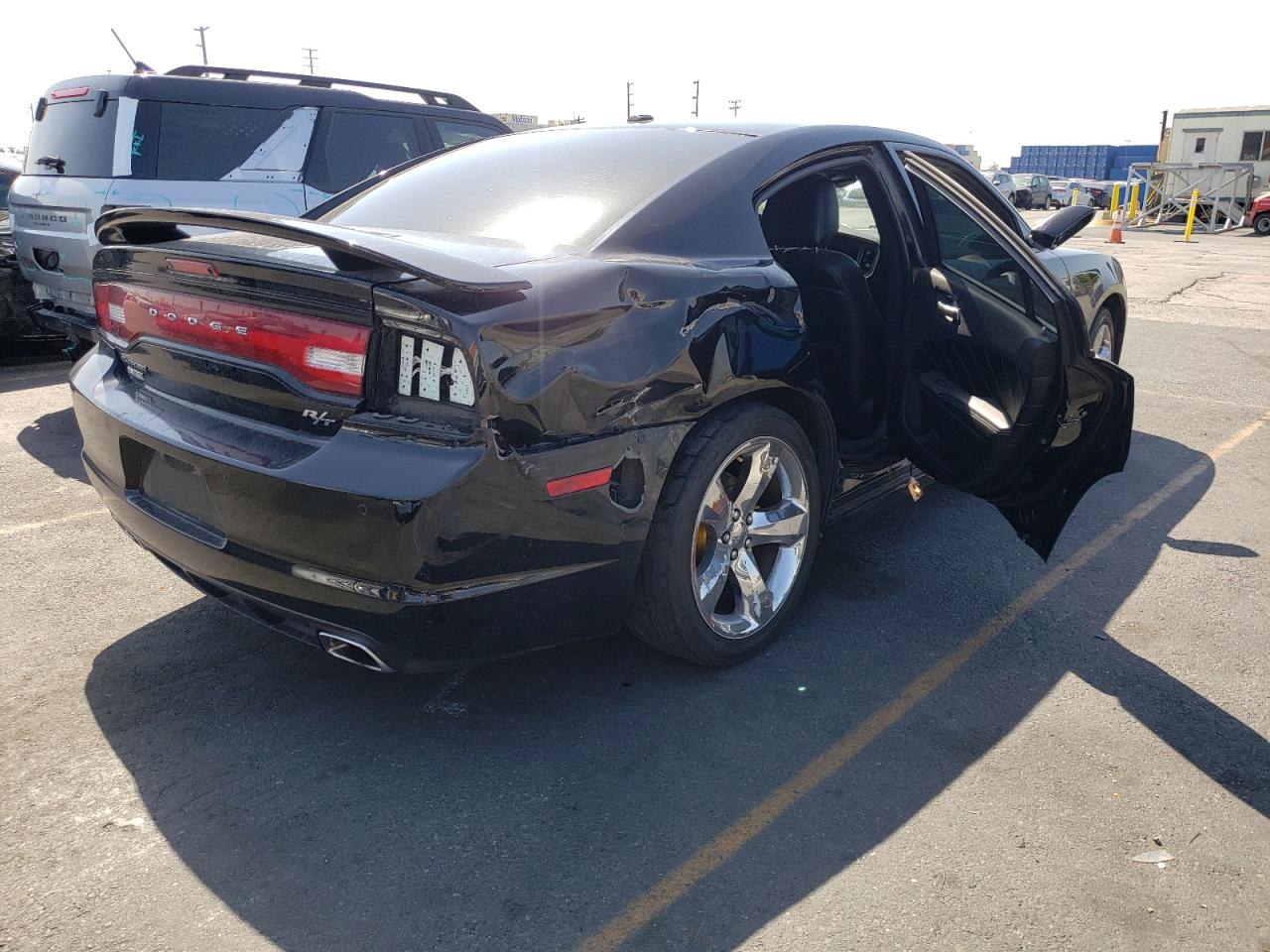 Photo 4 from auction – 2011 DODGE CHARGER R/ with VIN 2B3CL5CTXBH609958