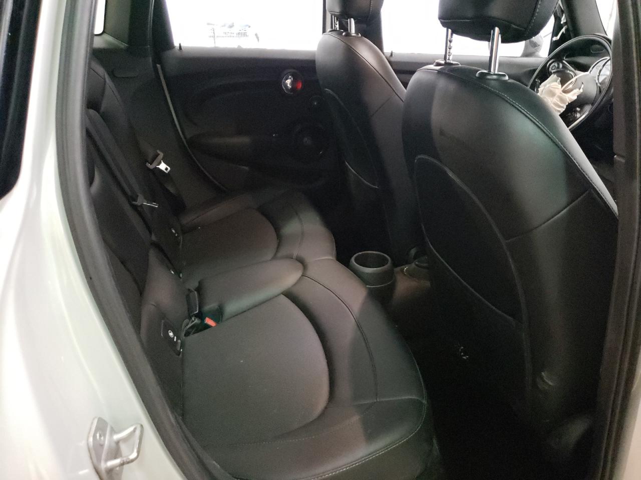 Photo 6 from auction – 2016 MINI COOPER with VIN WMWXU1C55G2D11230
