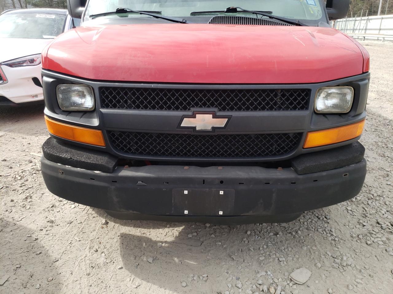 Photo 9 from auction – 2005 CHEVROLET EXPRESS G3 with VIN 1GCHG35U351142517
