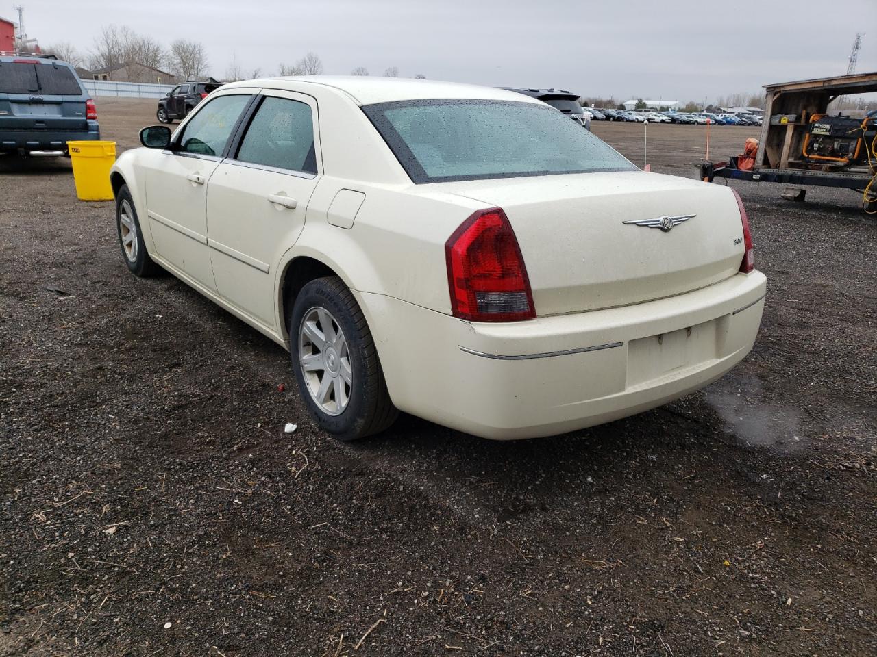 Photo 3 from auction – 2005 CHRYSLER 300 TOURIN with VIN 2C3JA53G85H584940