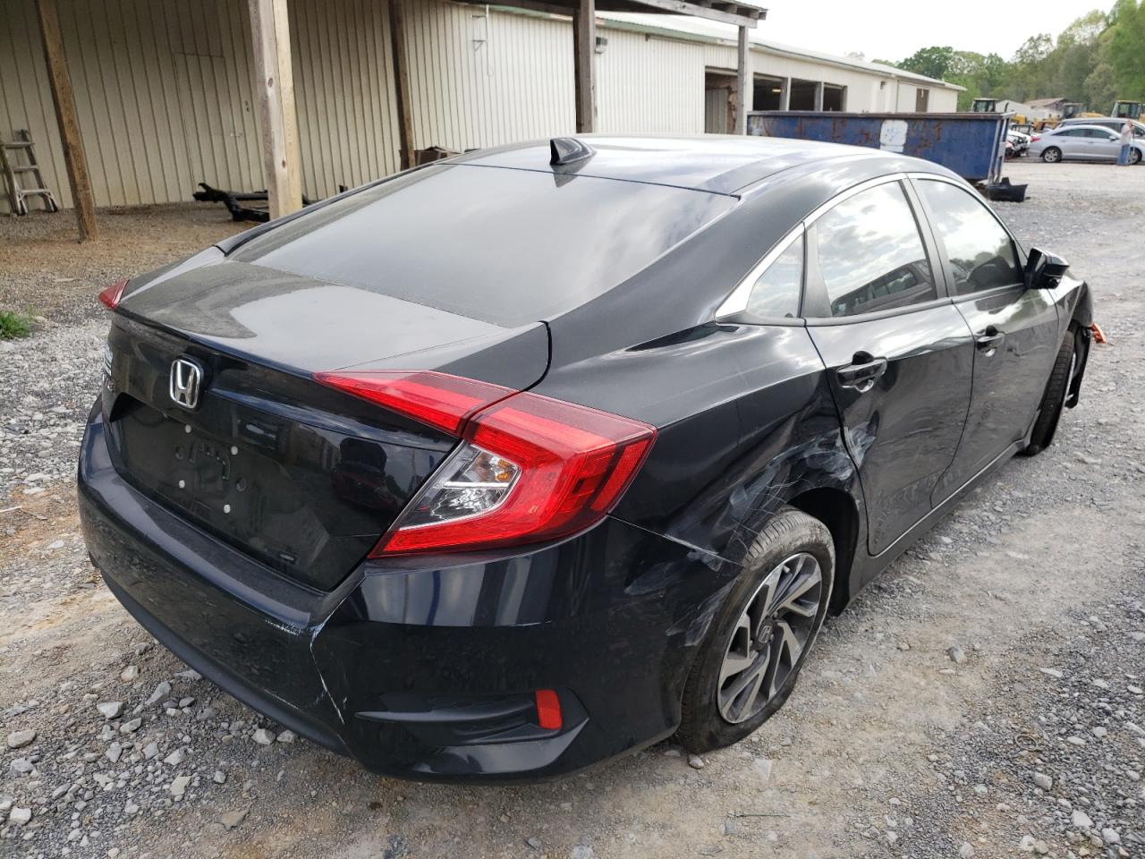 Photo 4 from auction – 2017 HONDA CIVIC EX with VIN 19XFC2F7XHE063630