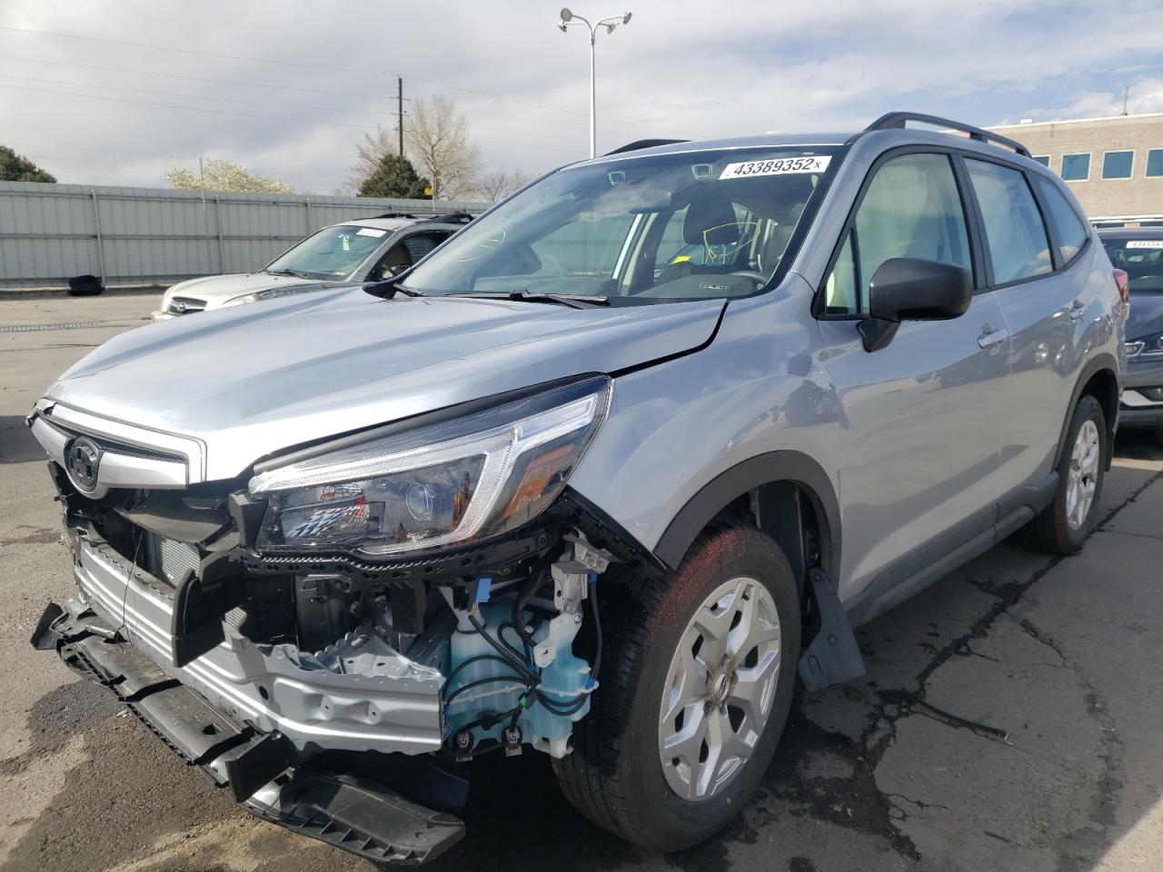 Photo 2 from auction – 2021 SUBARU FORESTER with VIN JF2SKADC6MH454601