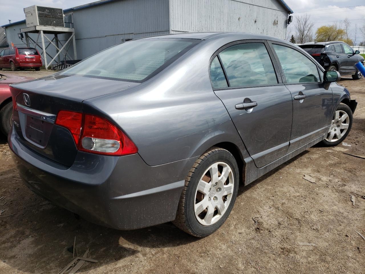 Photo 4 from auction – 2009 HONDA CIVIC LX with VIN 19XFA165X9E025167