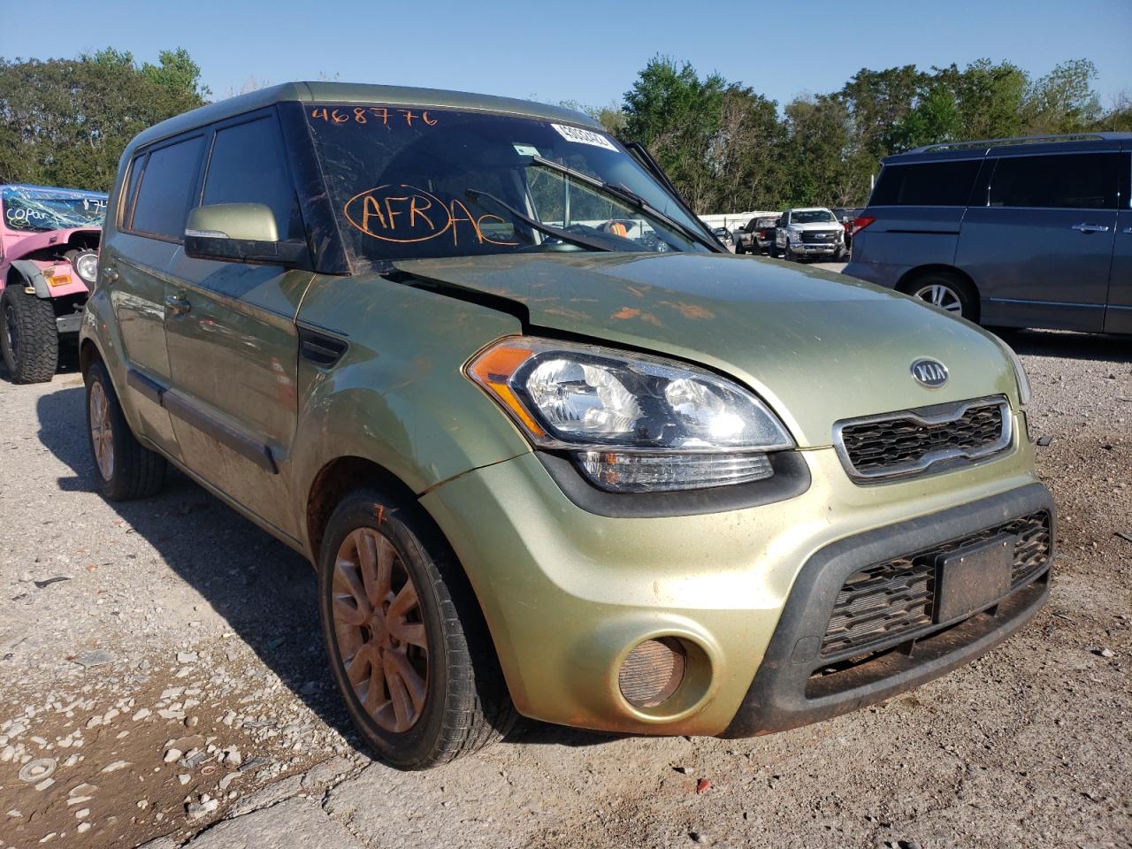 KIA SOUL + 2012 with VIN KNDJT2A61C7468776 - Photo from auction