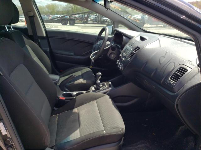 Photo 5 from auction – 2017 KIA FORTE LX with VIN 3KPFK4A73HE035013