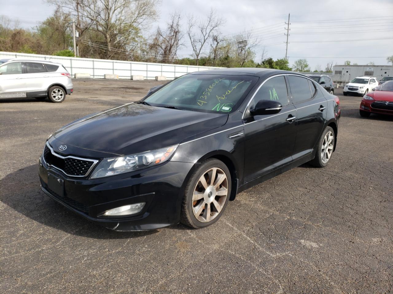 Photo 2 from auction – 2011 KIA OPTIMA SX with VIN KNAGR4A68B5162041