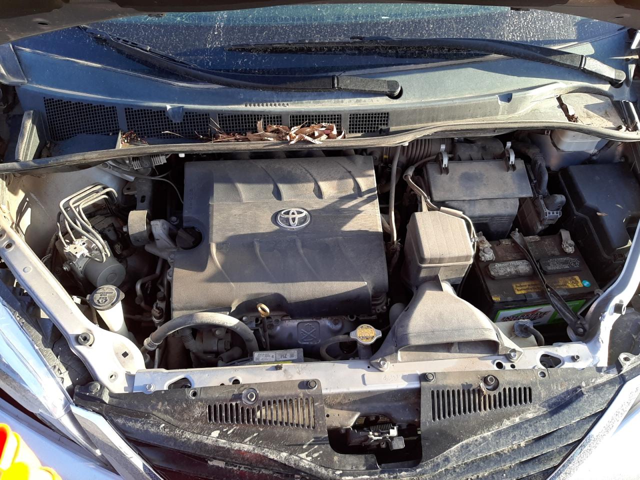 Photo 7 from auction – 2013 TOYOTA SIENNA LE with VIN 5TDKK3DC2DS356834