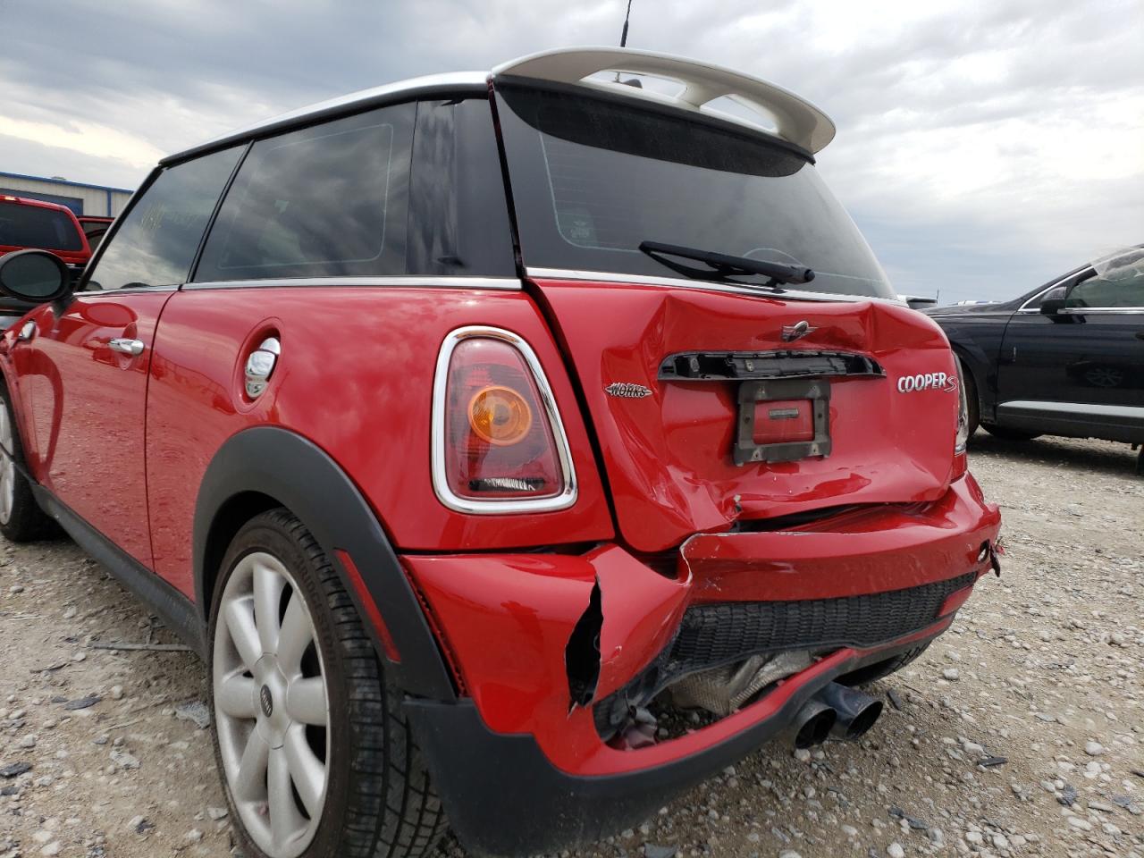 Photo 9 from auction – 2008 MINI COOPER S with VIN WMWMF73548TT88258