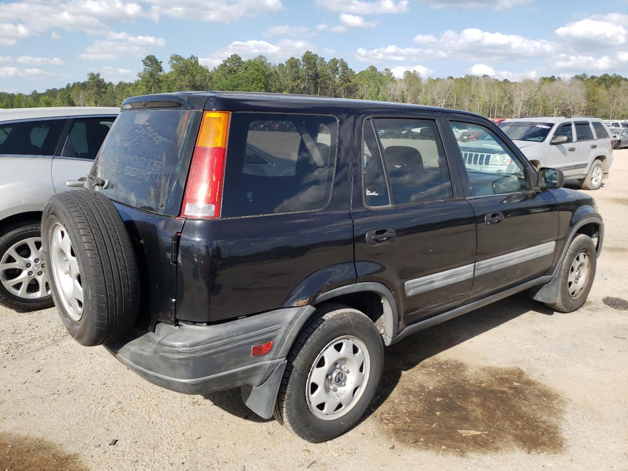 Photo 4 from auction – 2000 HONDA CR-V LX with VIN JHLRD2848YC003742