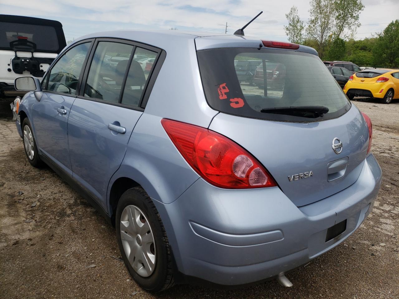 Photo 3 from auction – 2010 NISSAN VERSA S with VIN 3N1BC1CPXAL370376