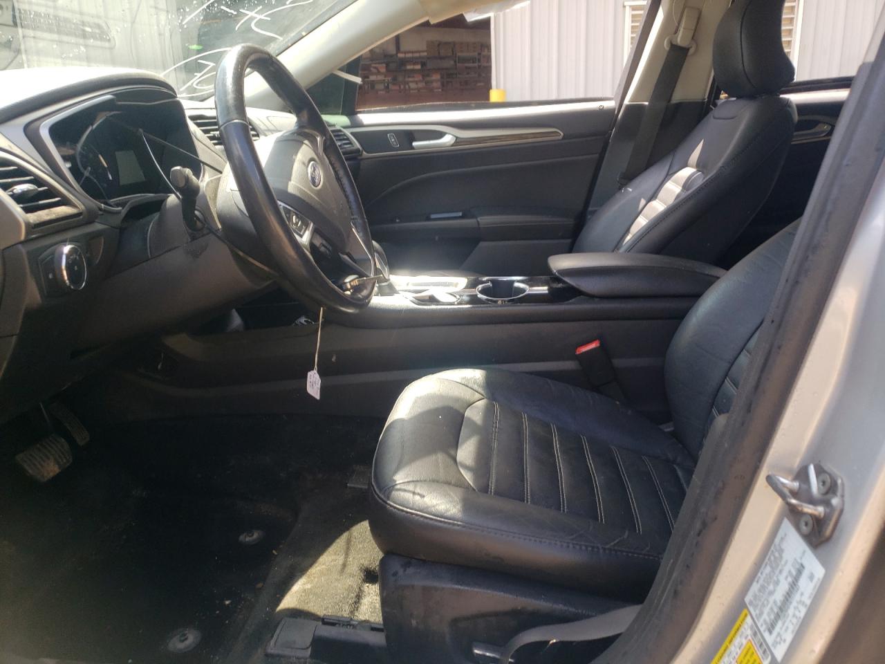 Photo 5 from auction – 2016 FORD FUSION SE with VIN 1FA6P0HD4G5121663