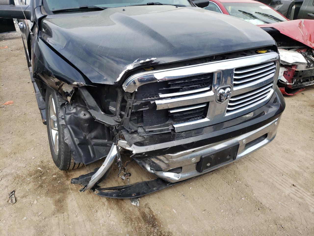 Photo 9 from auction – 2017 RAM 1500 SLT with VIN 1C6RR7TT6HS852467