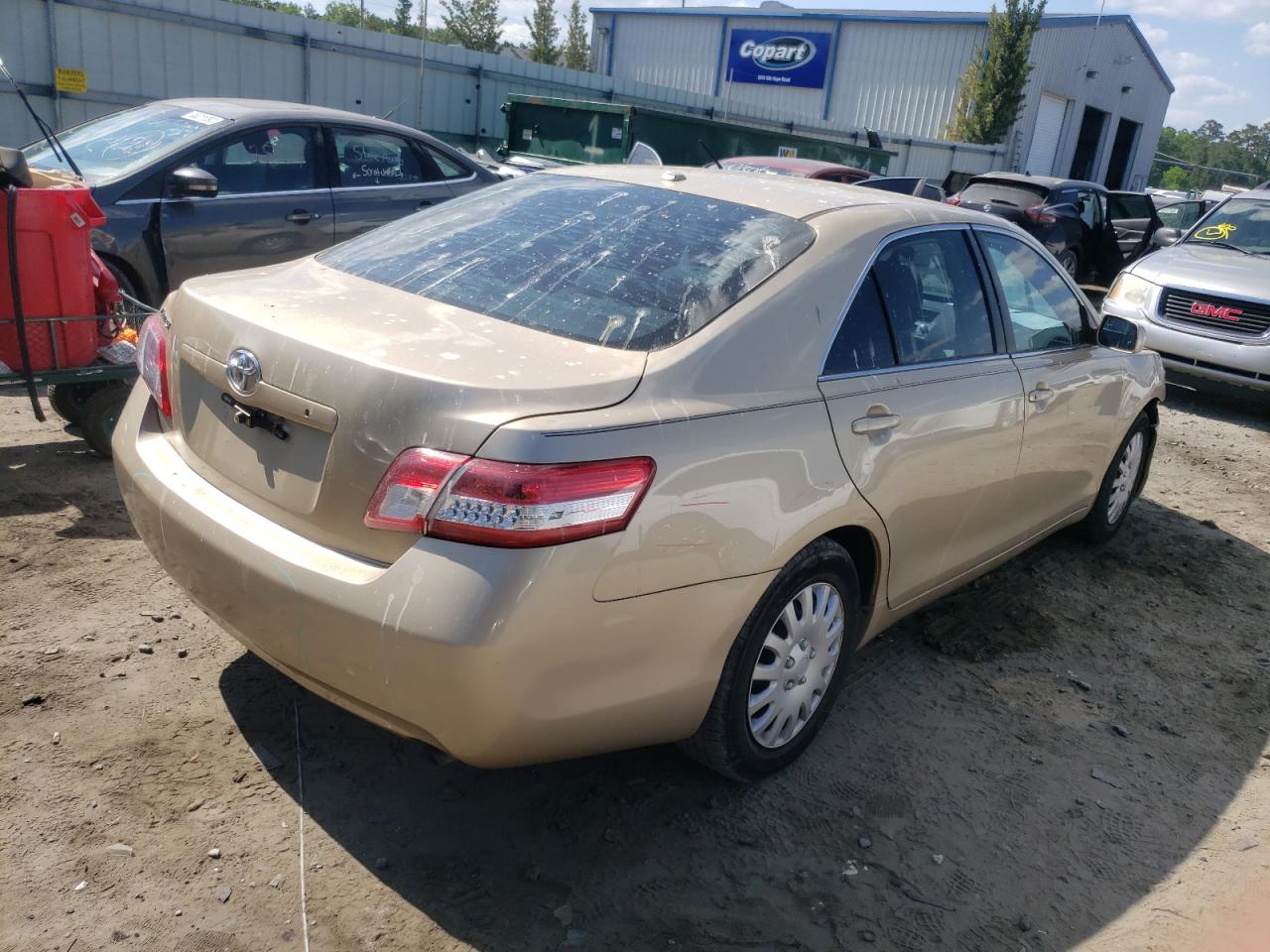 Фото 4 с аукциона – 2011 TOYOTA CAMRY BASE с VIN 4T1BF3EK8BU696567