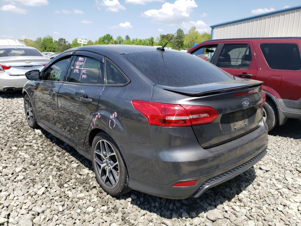 Photo 3 from auction – 2016 FORD FOCUS SE with VIN 1FADP3F29GL385449