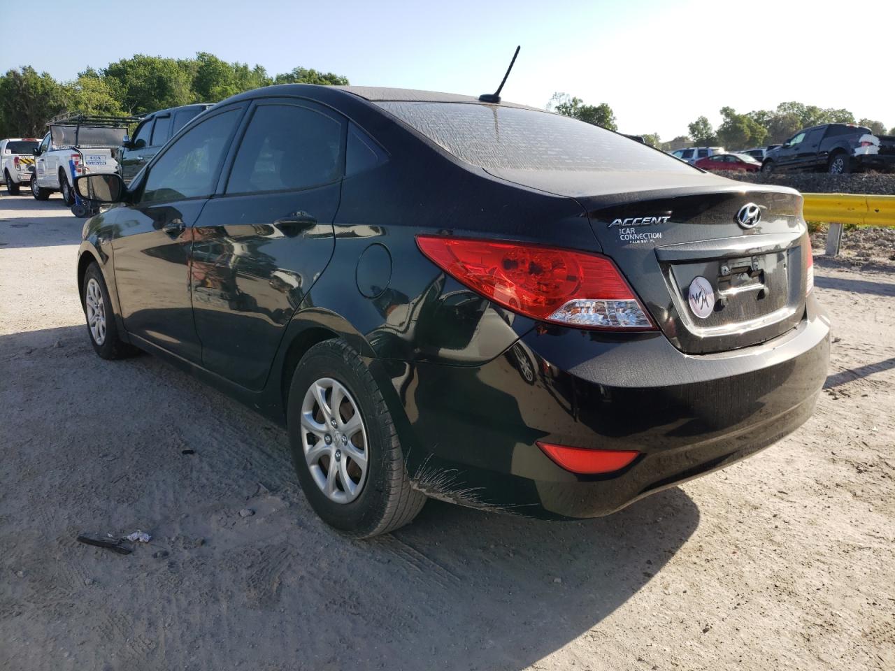 Photo 3 from auction – 2012 HYUNDAI ACCENT GLS with VIN KMHCT4AE6CU208513