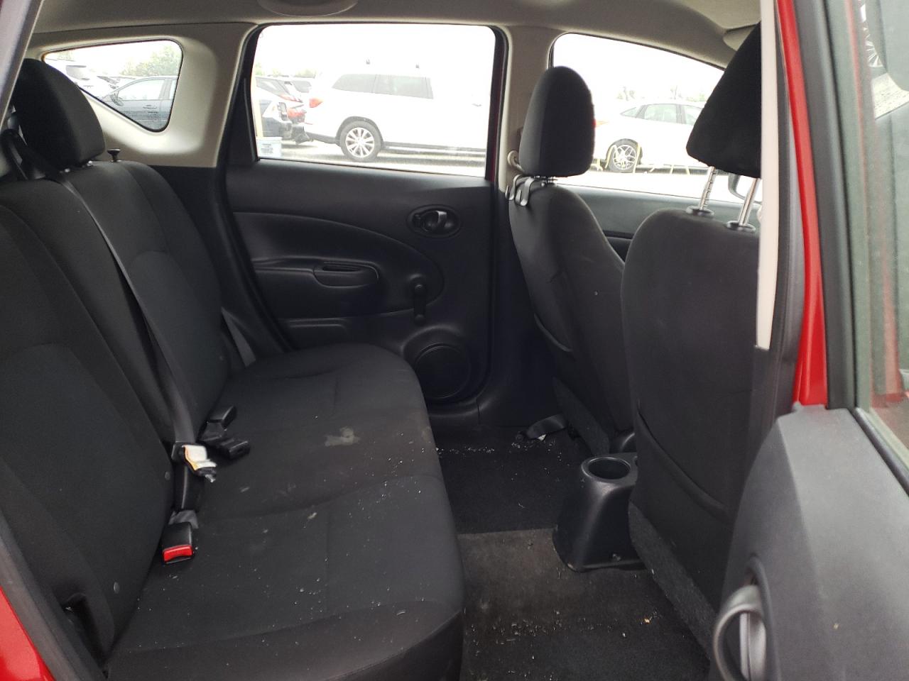Photo 6 from auction – 2015 NISSAN VERSA NOTE with VIN 3N1CE2CP6FL358415