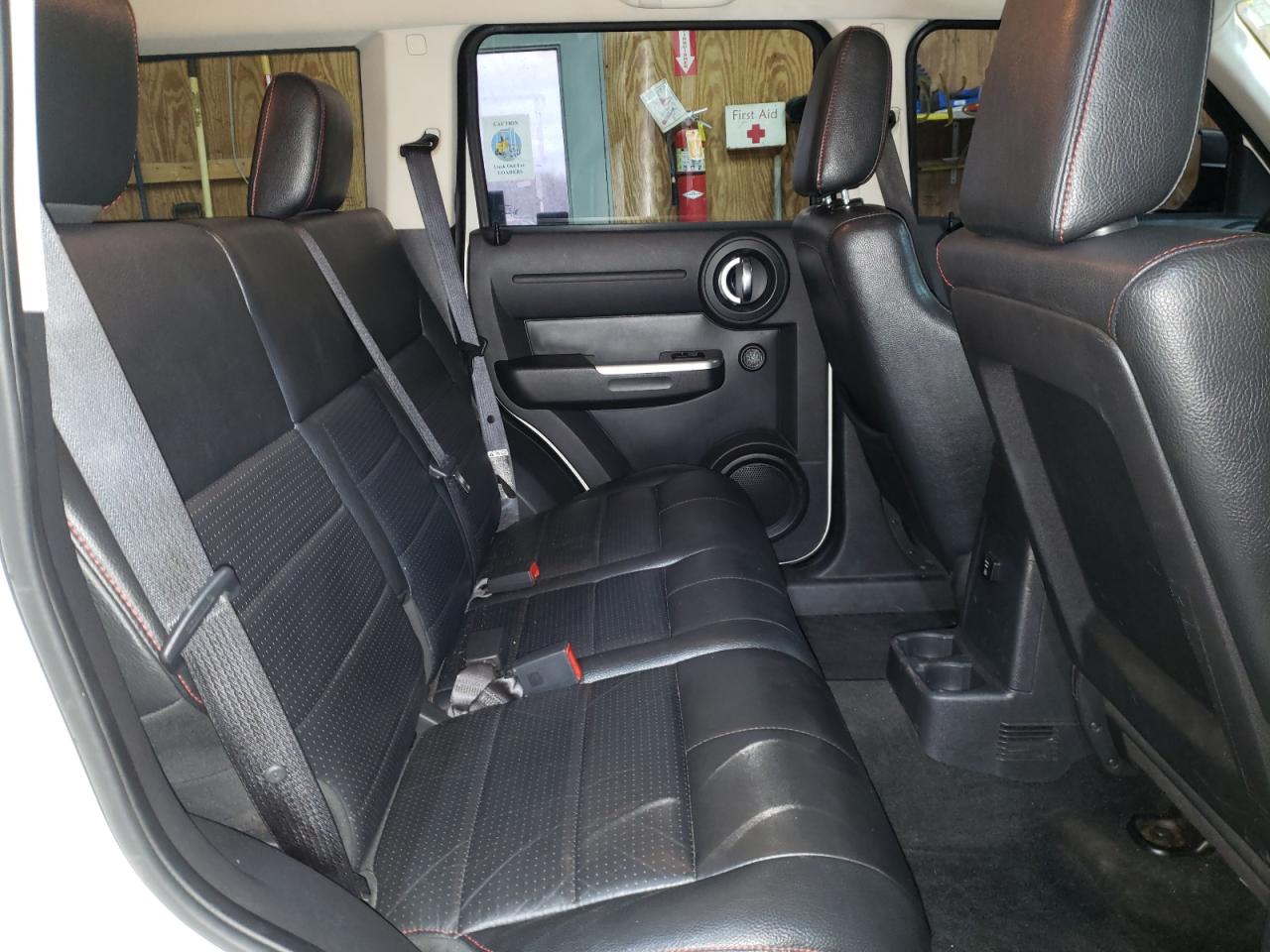 Photo 6 from auction – 2009 DODGE NITRO R/T with VIN 1D8GU58XX9W549220