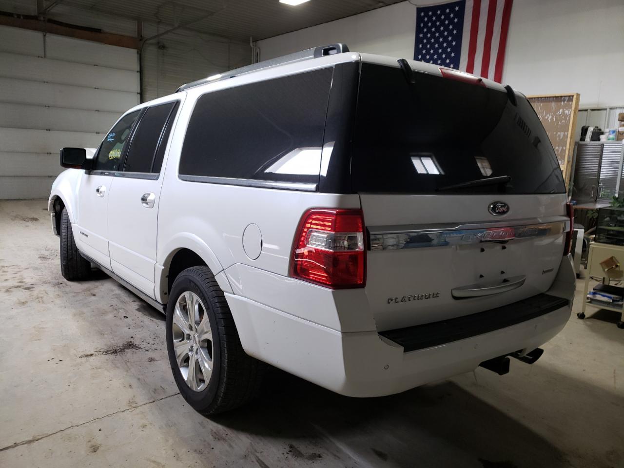 Photo 3 from auction – 2015 FORD EXPEDITION with VIN 1FMJK1MT9FEF39233