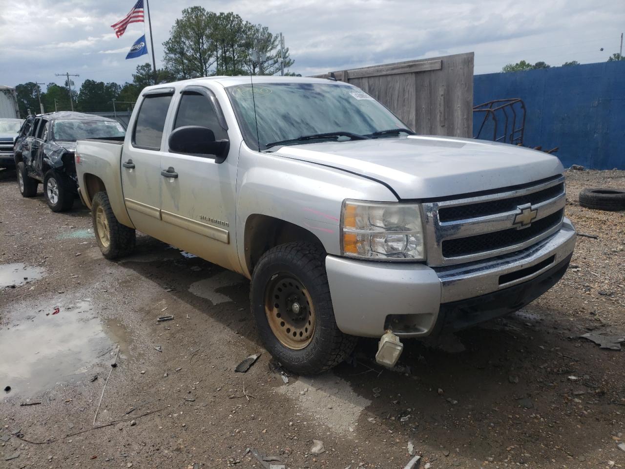 Photo 14 from auction – 2011 CHEVROLET SILVERADO with VIN 3GCPKSE36BG183622