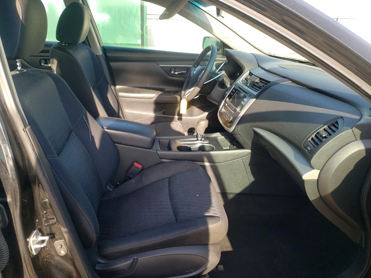 Photo 5 from auction – 2016 NISSAN ALTIMA 2.5 with VIN 1N4AL3AP6GN338983