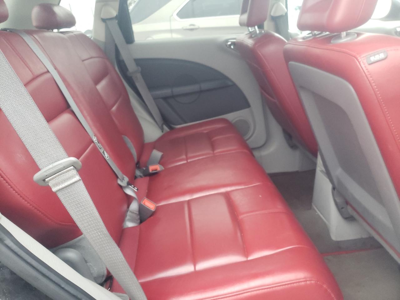 Photo 6 from auction – 2010 CHRYSLER PT CRUISER with VIN 3A4GY5F92AT203643