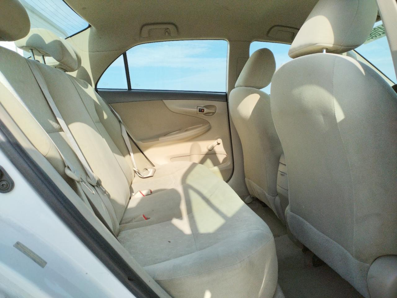 Photo 6 from auction – 2010 TOYOTA COROLLA BA with VIN 1NXBU4EE1AZ237062