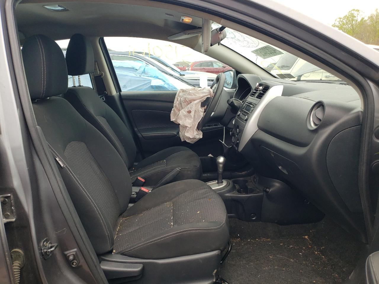 Photo 5 from auction – 2017 NISSAN VERSA S with VIN 3N1CN7AP3HL864240