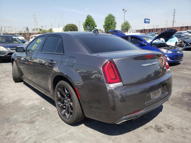 Photo 3 from auction – 2019 CHRYSLER 300 S with VIN 2C3CCABG1KH601134