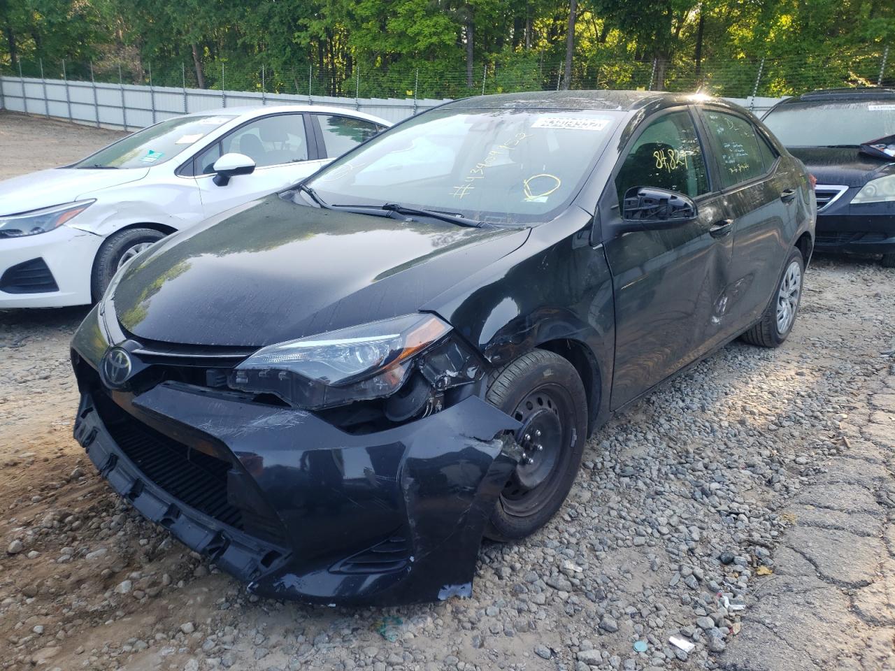 Photo 2 from auction – 2018 TOYOTA COROLLA L with VIN 5YFBURHE1JP826333