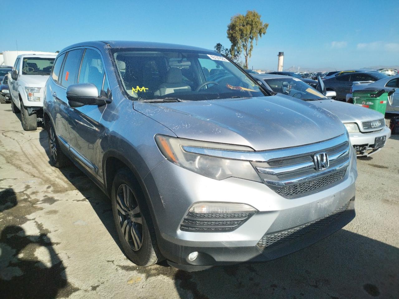 Photo 1 from auction – 2016 HONDA PILOT EX with VIN 5FNYF5H38GB033031