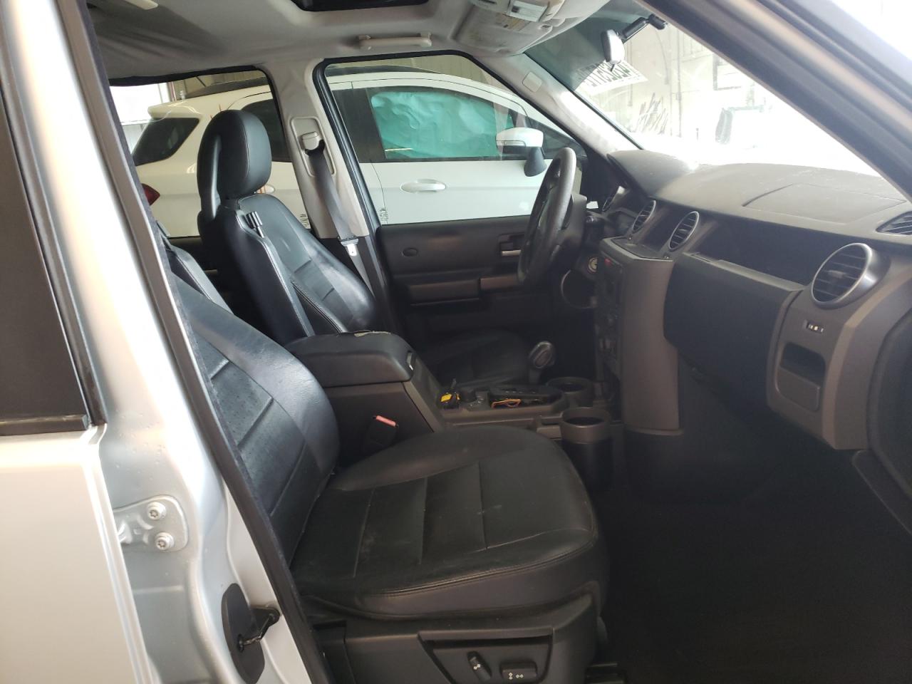 Photo 5 from auction – 2006 LAND ROVER LR3 SE with VIN SALAD24466A367076