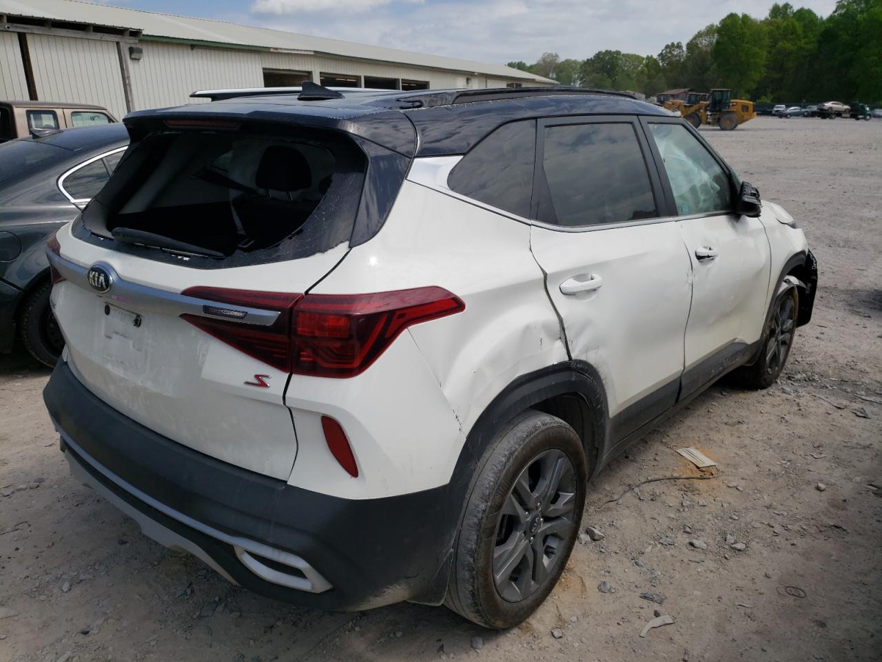 Photo 4 from auction – 2021 KIA SELTOS S with VIN KNDEU2AA6M7140743