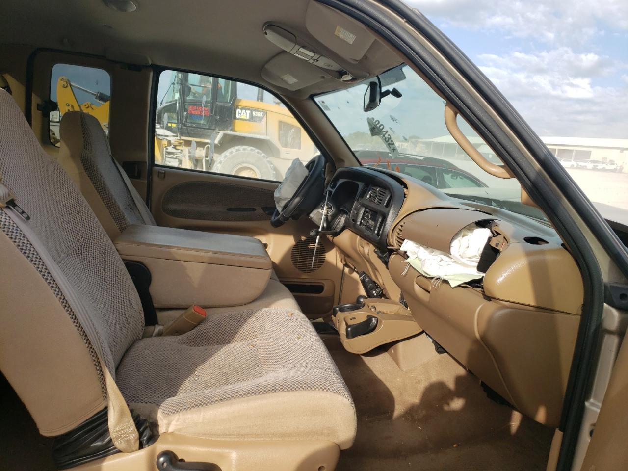 Photo 5 from auction – 2002 DODGE RAM 2500 with VIN 3B7KF23682M250265