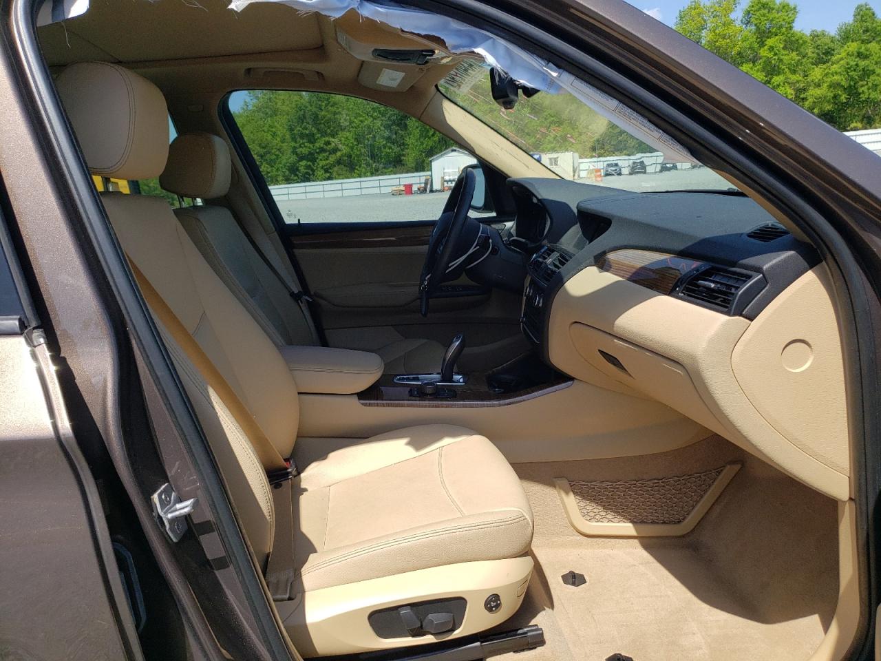 Photo 5 from auction – 2014 BMW X3 XDRIVE2 with VIN 5UXWX9C53E0D11738