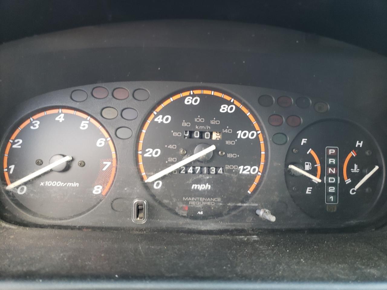 Photo 8 from auction – 2000 HONDA CR-V LX with VIN JHLRD2848YC003742