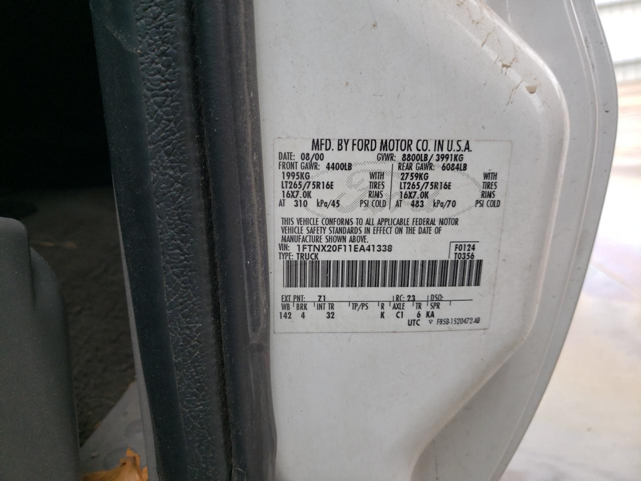 Photo 10 from auction – 2001 FORD F250 SUPER with VIN 1FTNX20F11EA41338