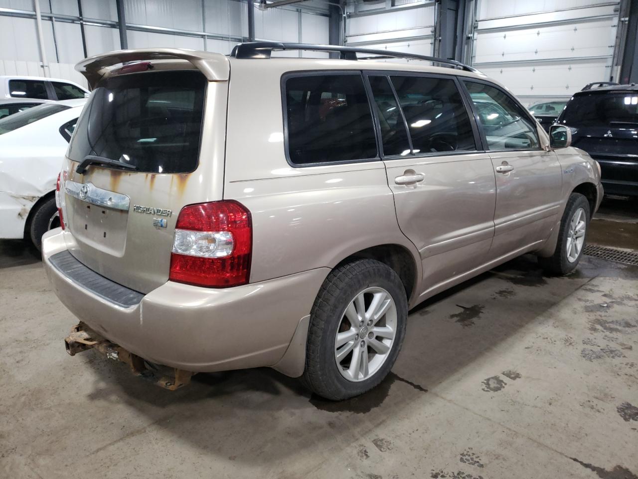 Photo 16 from auction – 2006 TOYOTA HIGHLANDER with VIN JTEEW21A160020415