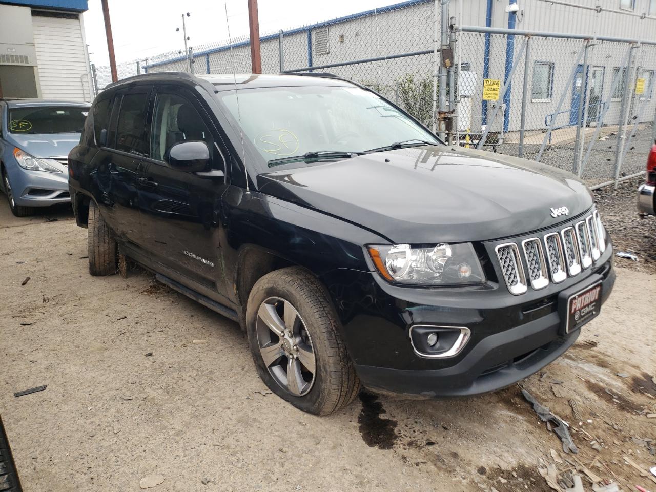 JEEP COMPASS LA 2017 with VIN 1C4NJDEB4HD108288 - Photo from auction