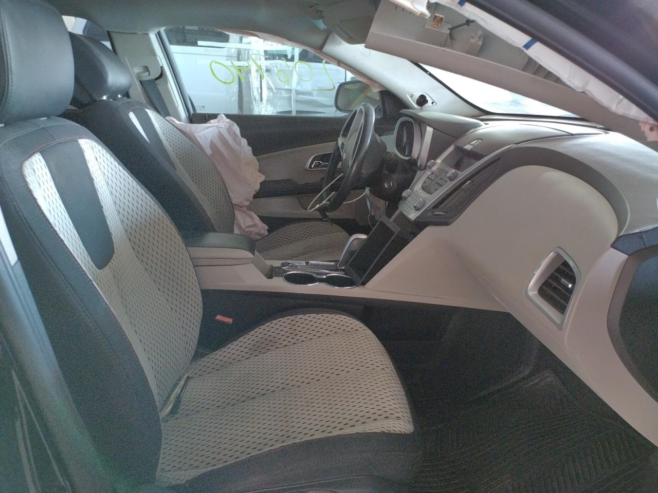 Photo 5 from auction – 2011 CHEVROLET EQUINOX LS with VIN 2GNALBECXB1322623