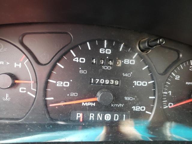 Photo 2 from auction – 2002 FORD TAURUS with VIN 1FAFP55242A222931