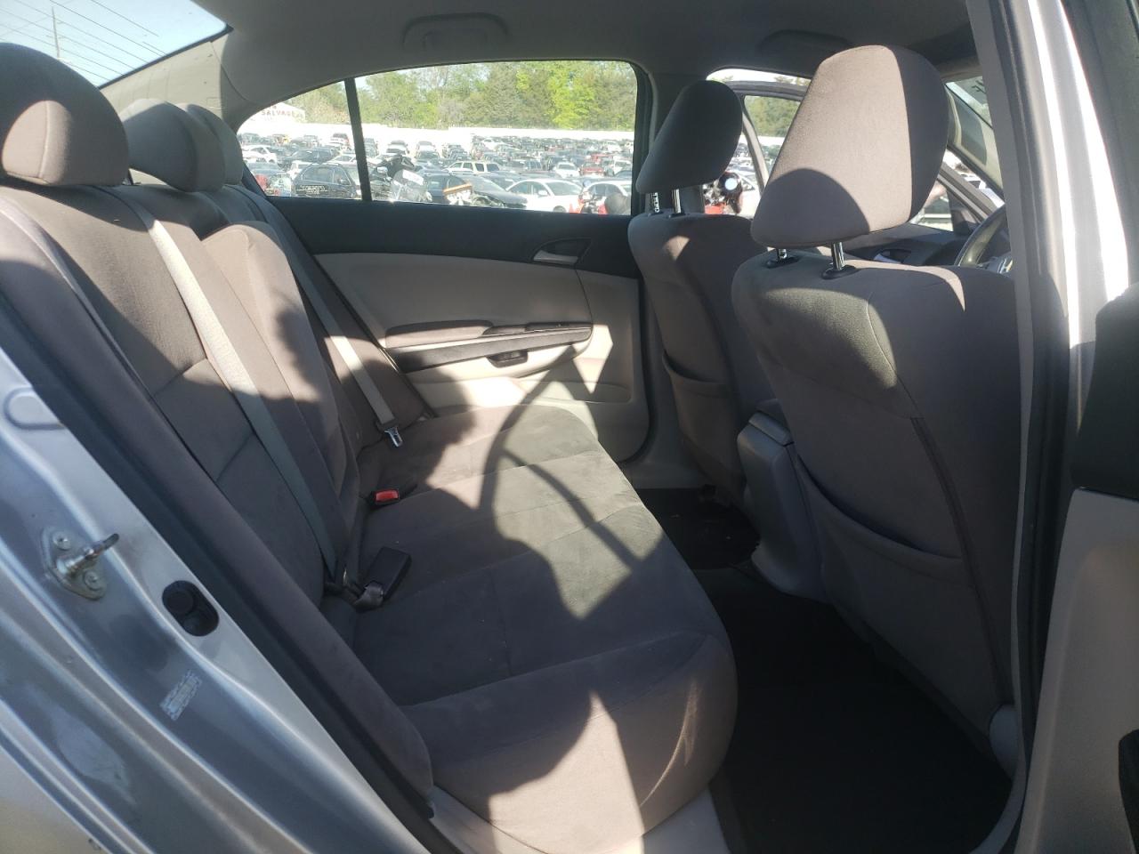 Photo 6 from auction – 2011 HONDA ACCORD LXP with VIN 1HGCP2F4XBA140358