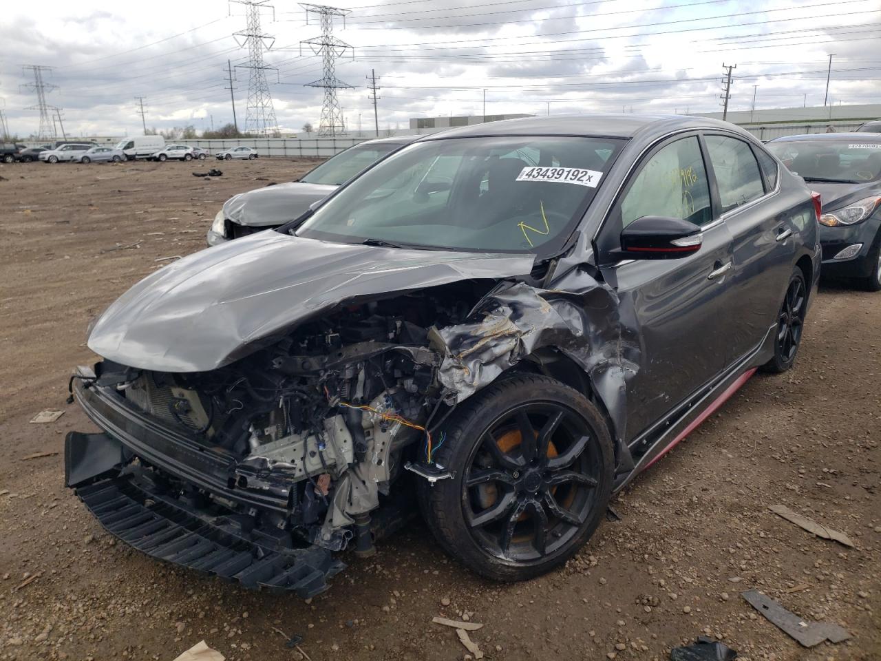 Photo 15 from auction – 2017 NISSAN SENTRA SR with VIN 3N1CB7AP4HY272387